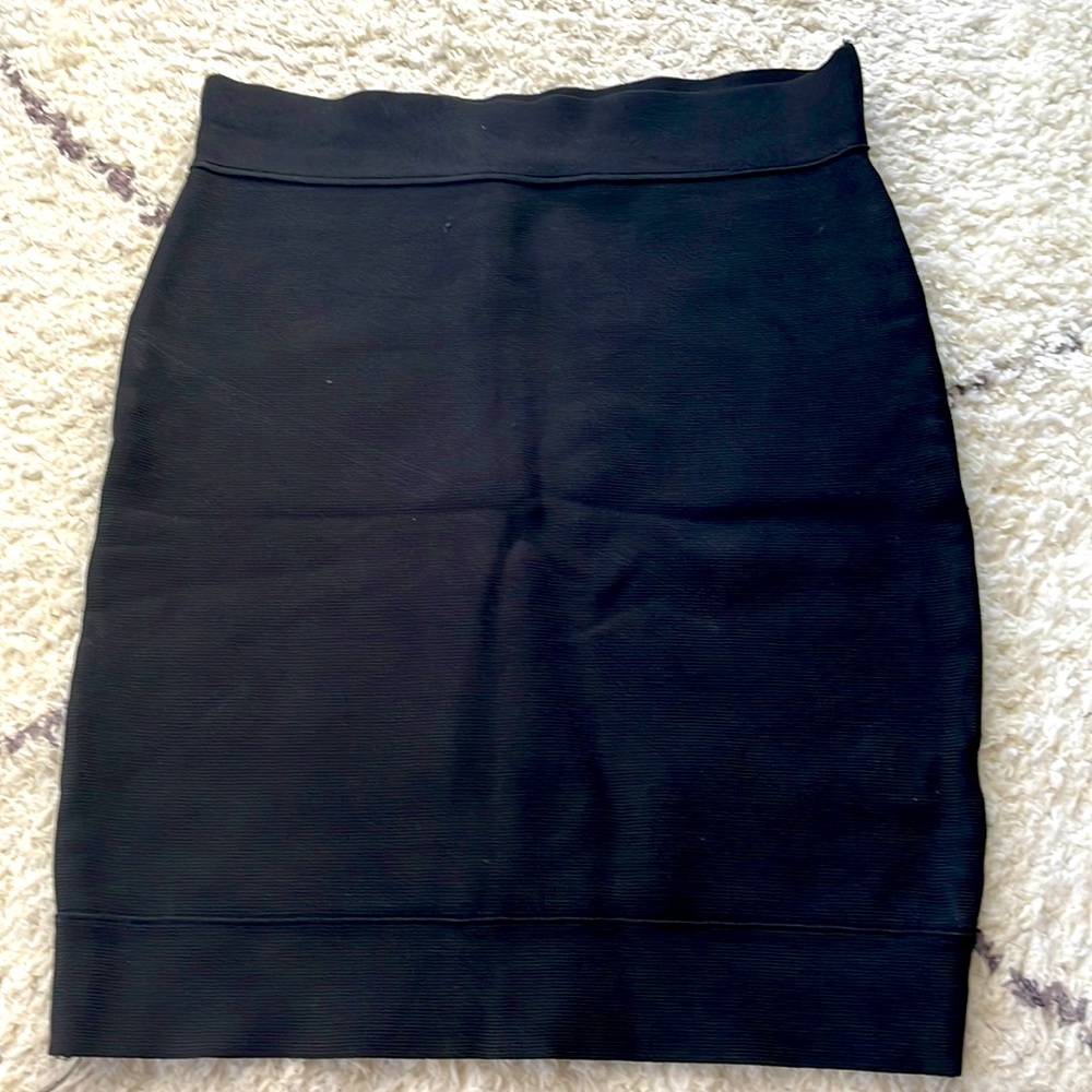 La Cite Black Stretch Miniskirt- Size Small- Used